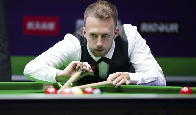 他在最后两 他在最后两